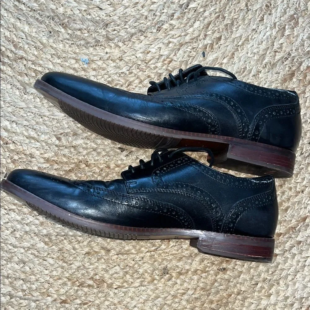 Rockport Wingtip Oxfords Men’s Shoes size 9